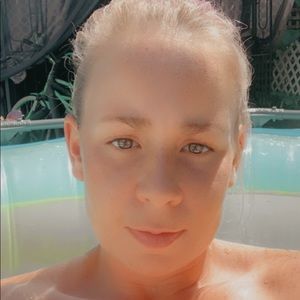 Meet your Posher, Natasha